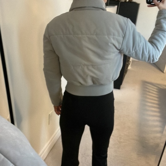 Cropped puffer jacket - Picture 4 of 4